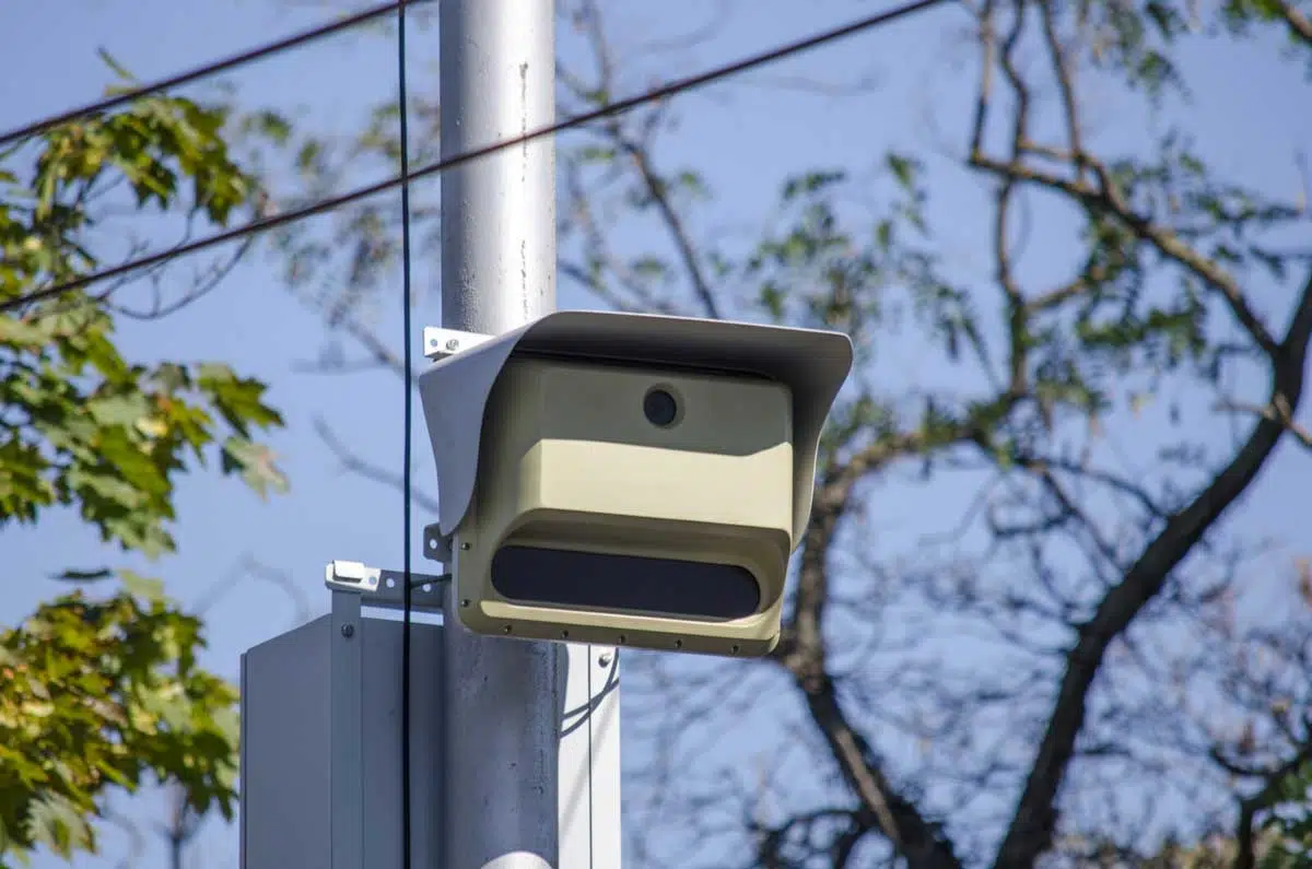 Bulletproof security camera mounted to pole