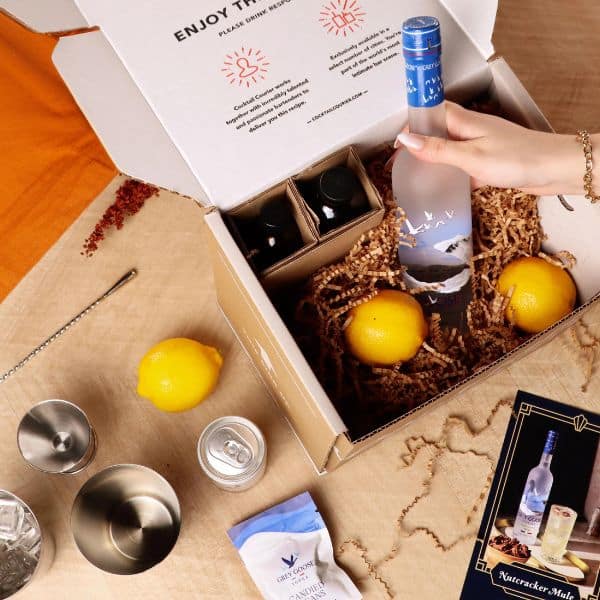 Unboxing Cocktail Courier box.